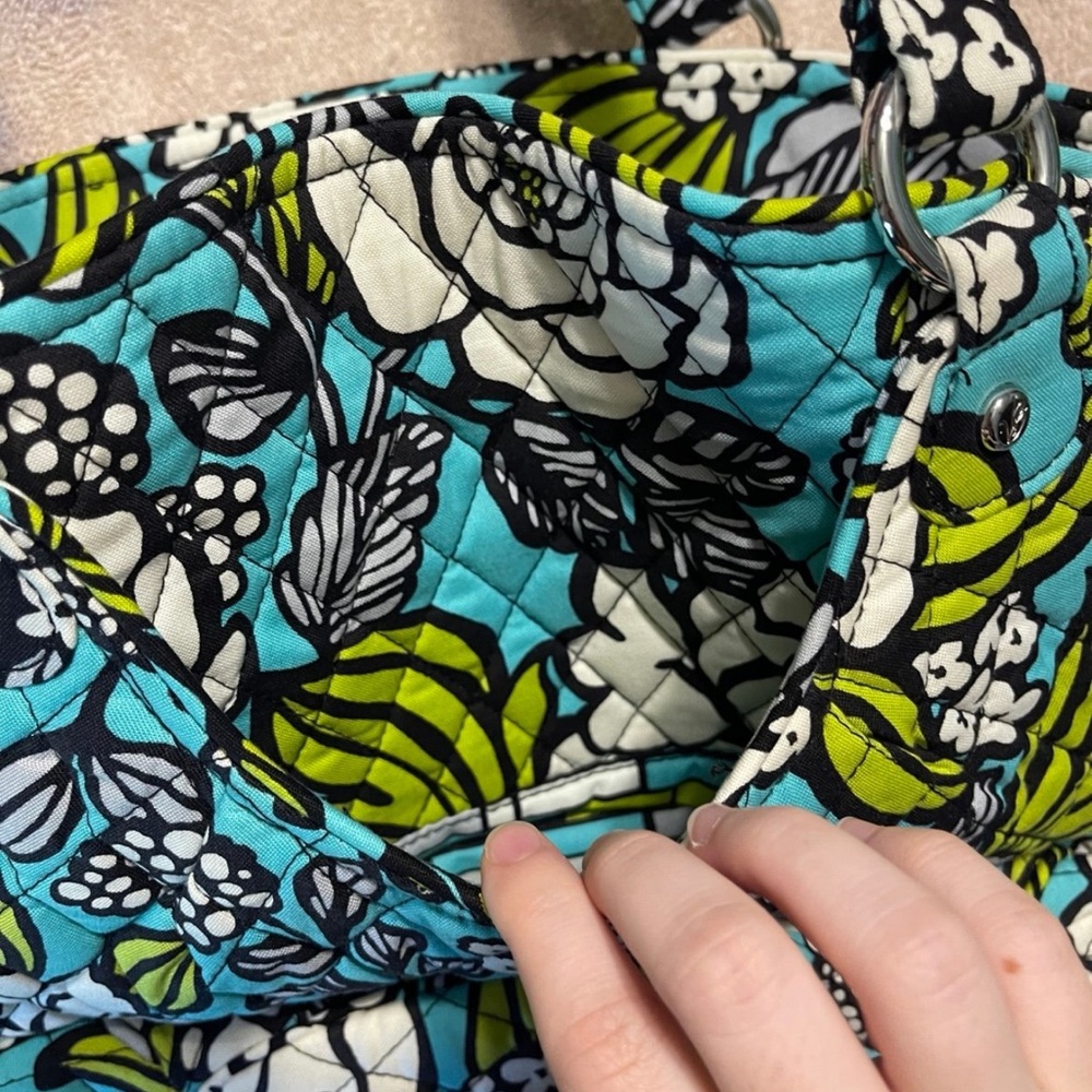NWT Vera Bradley Island Blooms Glenna Handbag Retired Pattern - Picture 7 of 11